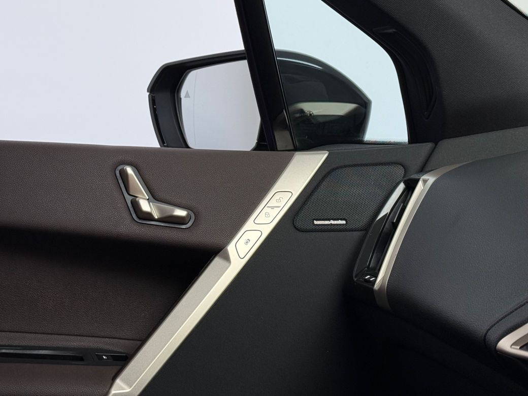 2024 BMW iX