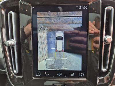 2020 Volvo XC40