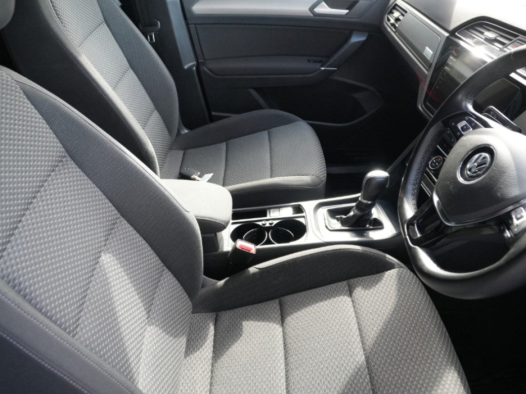 2018 Volkswagen Touran