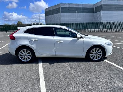 2014 Volvo V40