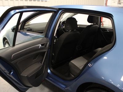 2016 Volkswagen Golf
