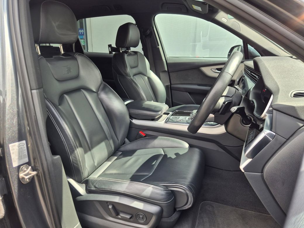2021 Audi Q7