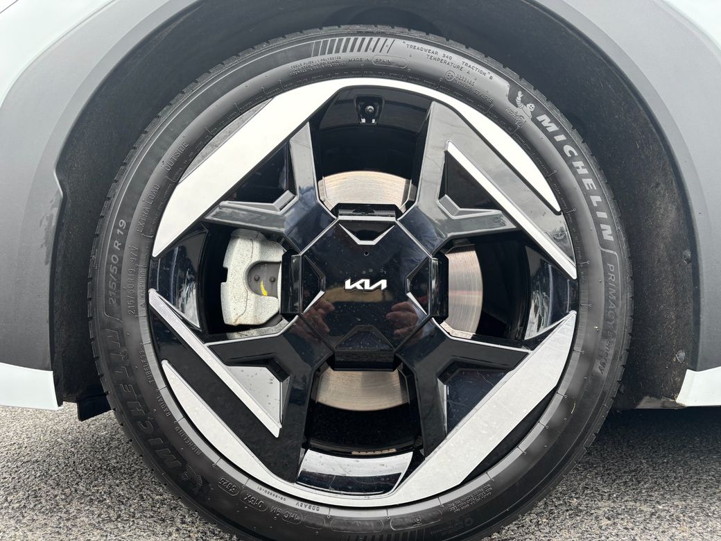 2026 Kia EV4
