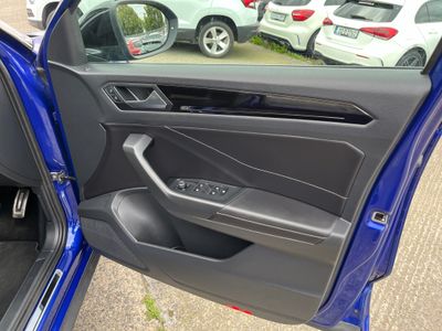 2023 Volkswagen T-Roc