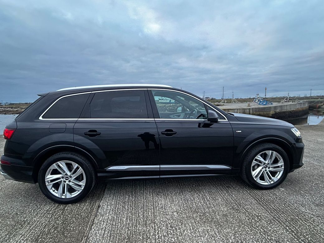 2021 Audi Q7