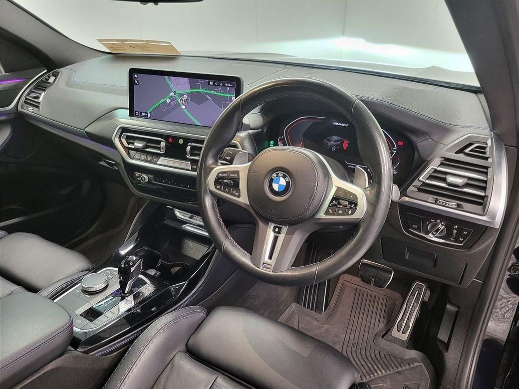 2022 BMW X4