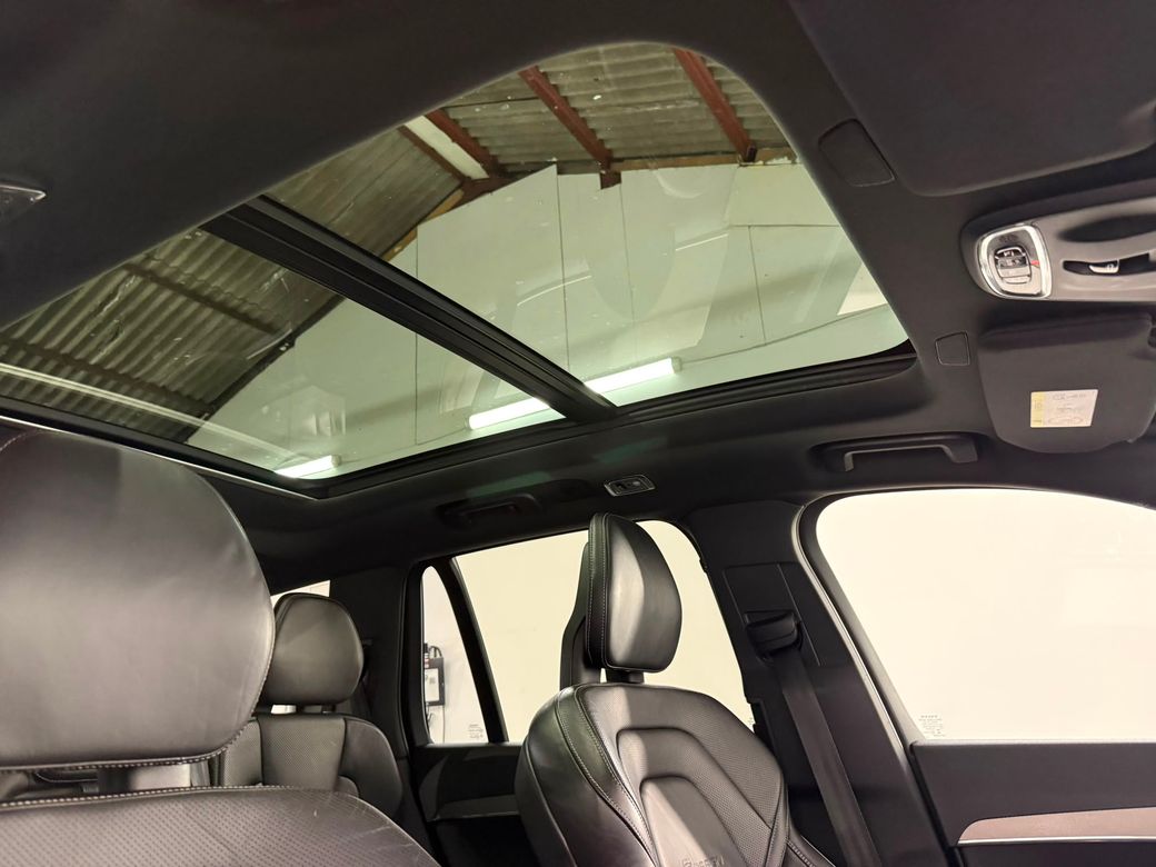 2016 Volvo XC90