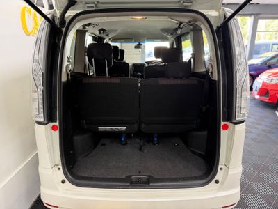 2015 Nissan Serena