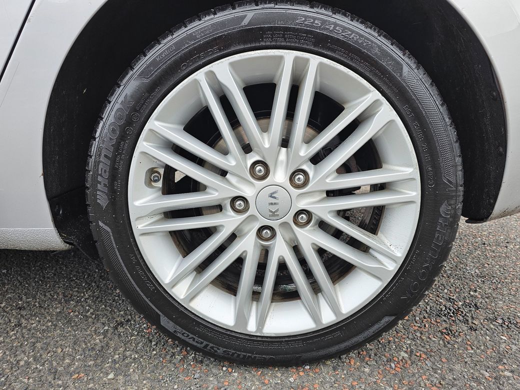 2018 Kia Carens