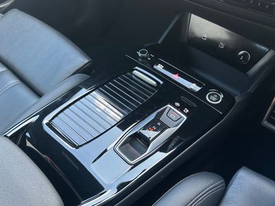 2025 Audi Q6 e-tron