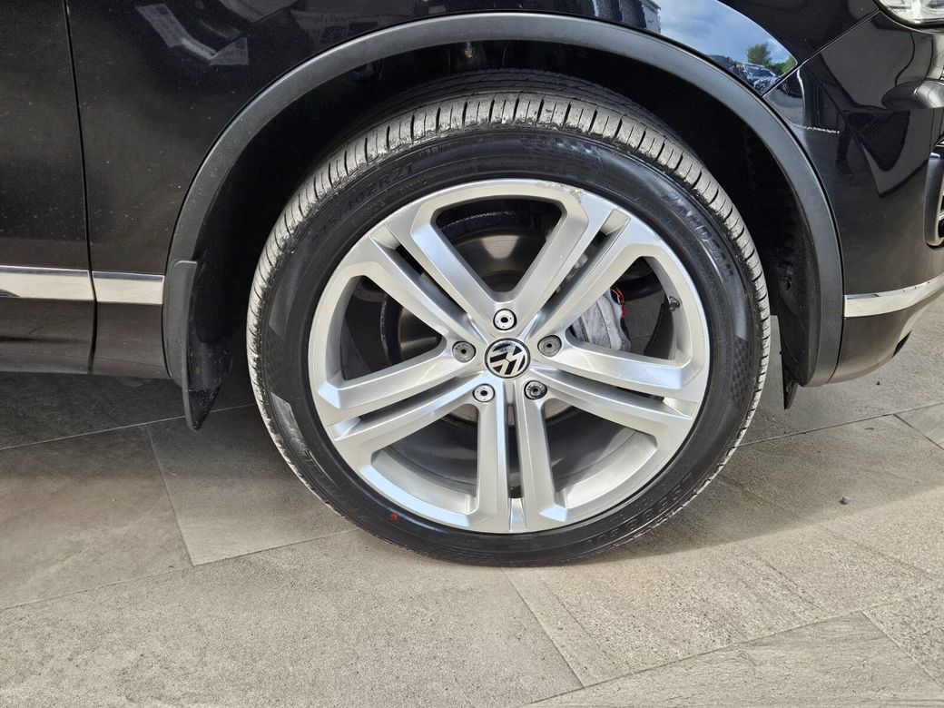 2018 Volkswagen Touareg