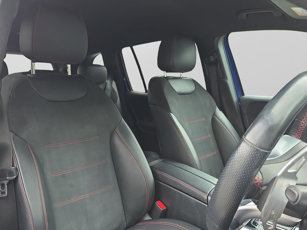 2020 Mercedes-Benz GLB Class