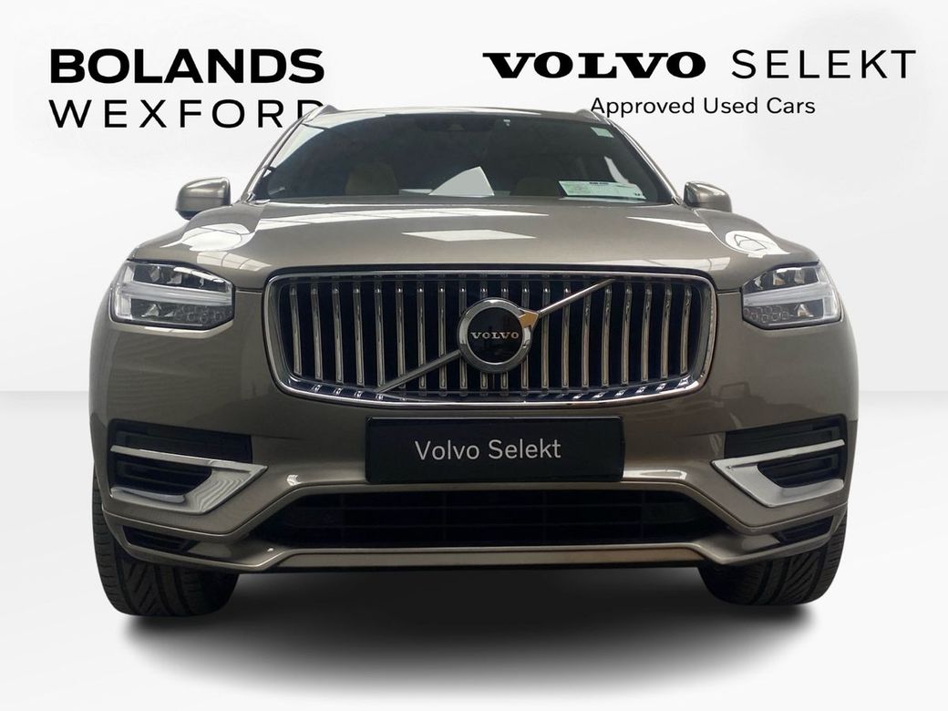 2022 Volvo XC90