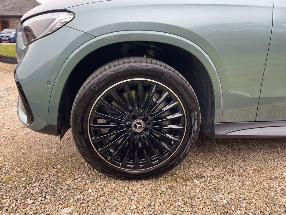 2025 Mercedes-Benz GLC Class