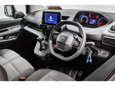 2023 Peugeot Partner
