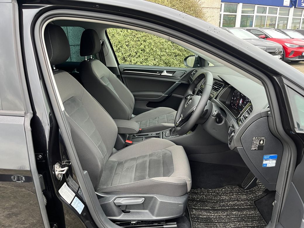 2019 Volkswagen Golf