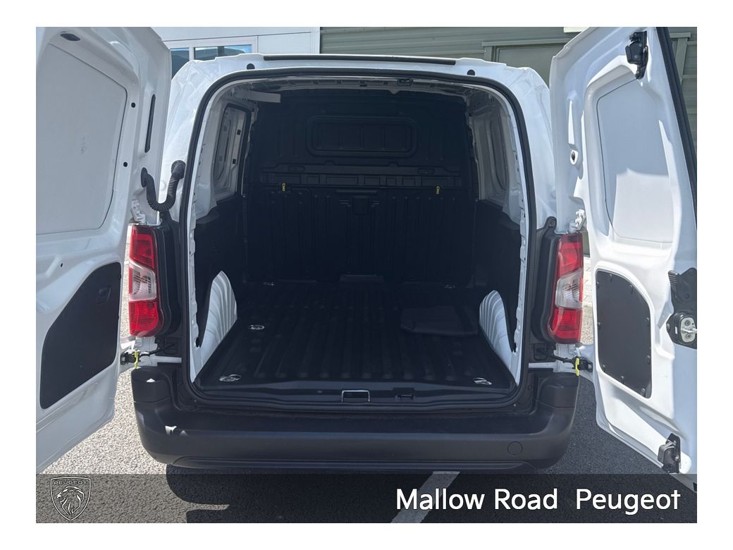 2024 Peugeot Partner