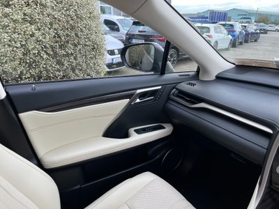 2022 Lexus RX450h