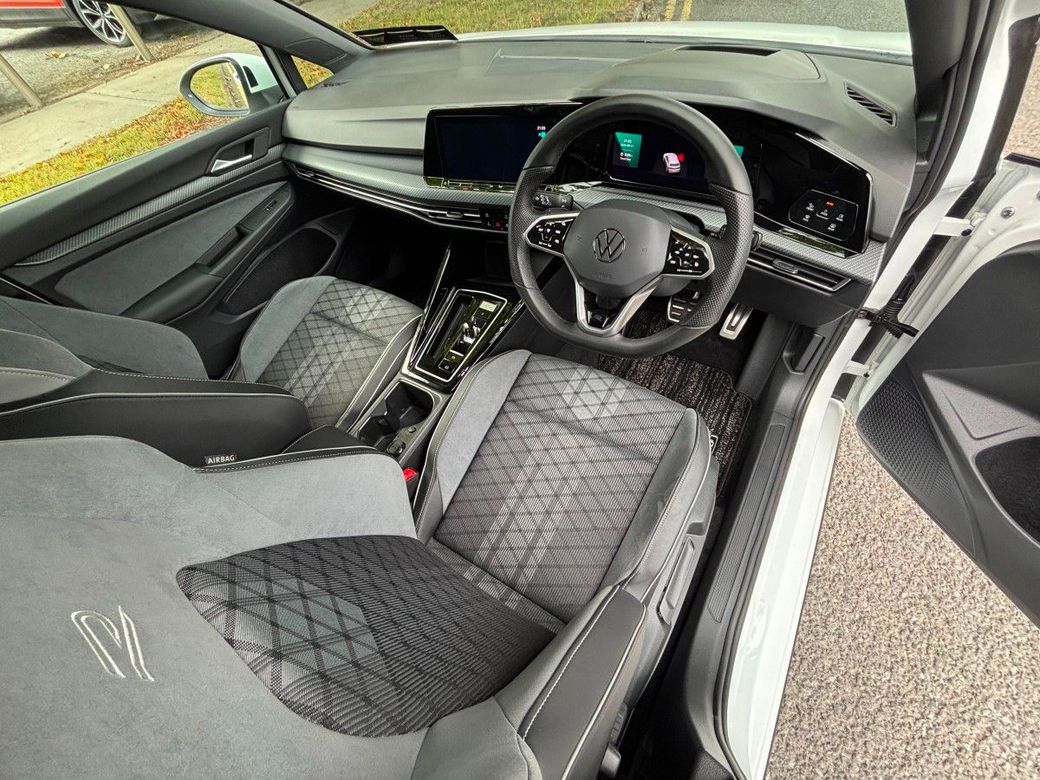 2024 Volkswagen Golf