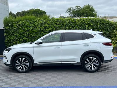 2025 BYD Seal U