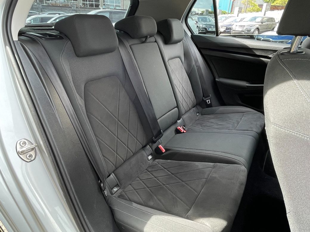 2021 Volkswagen Golf