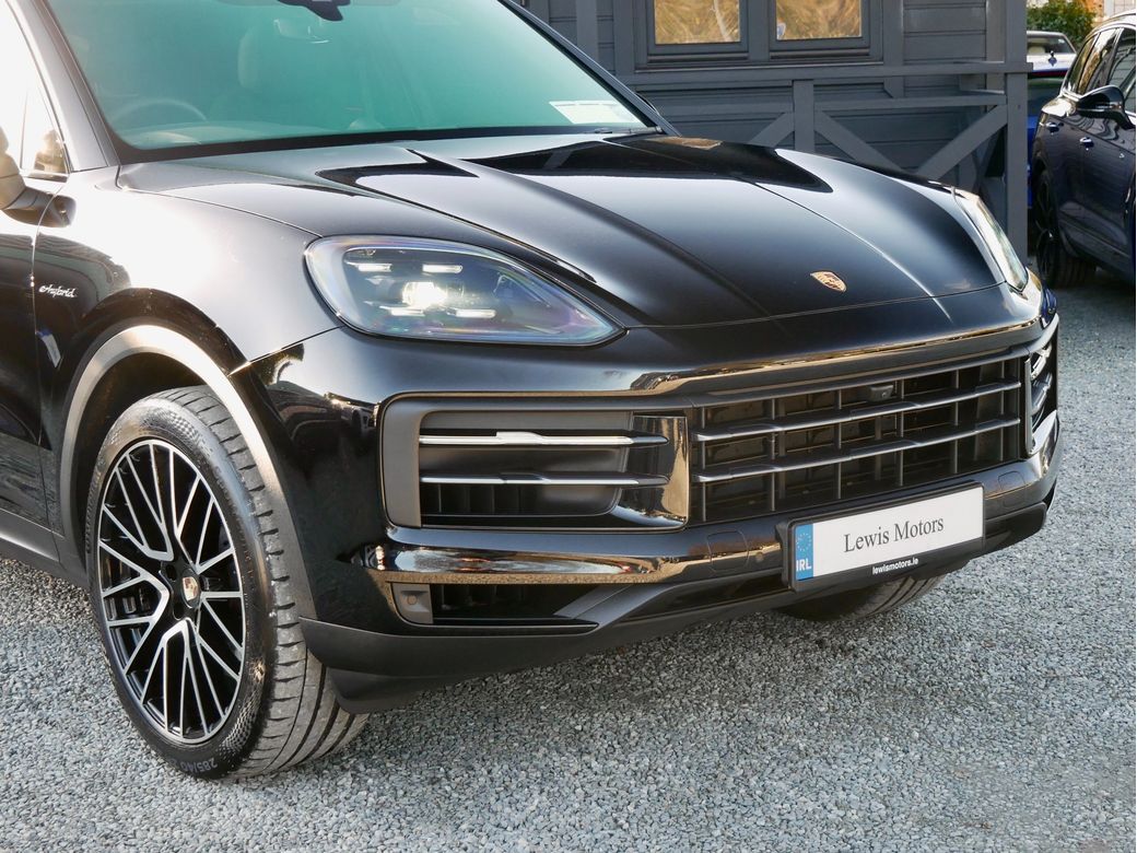 2024 Porsche Cayenne