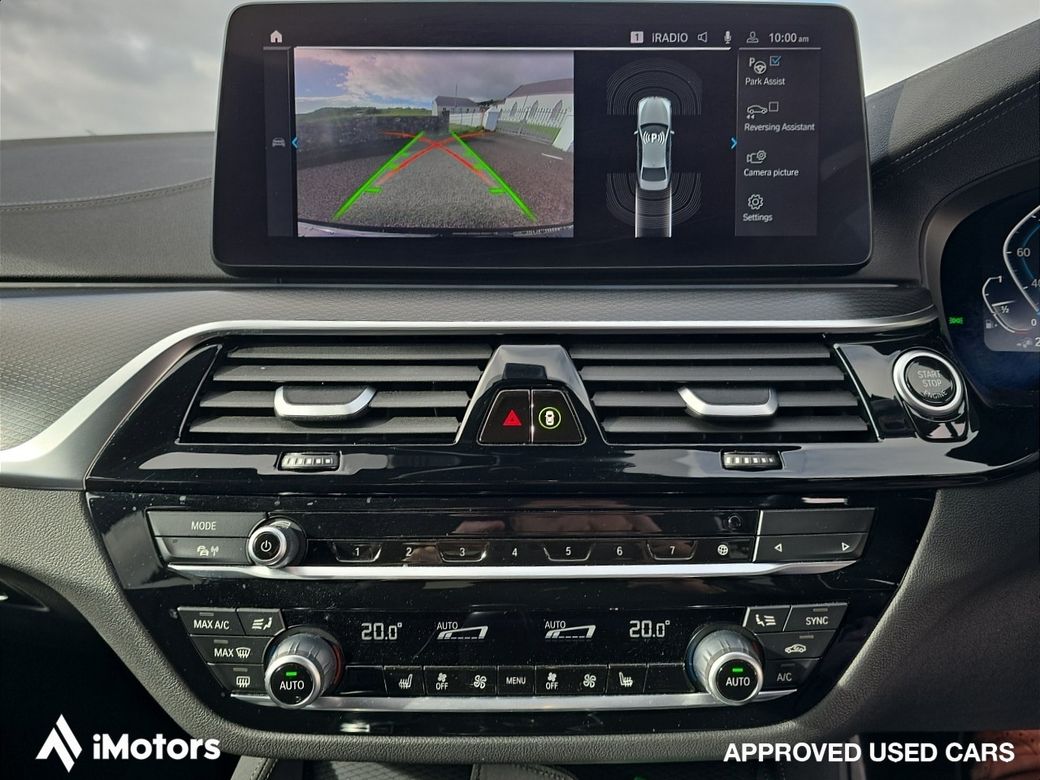 2023 BMW 530