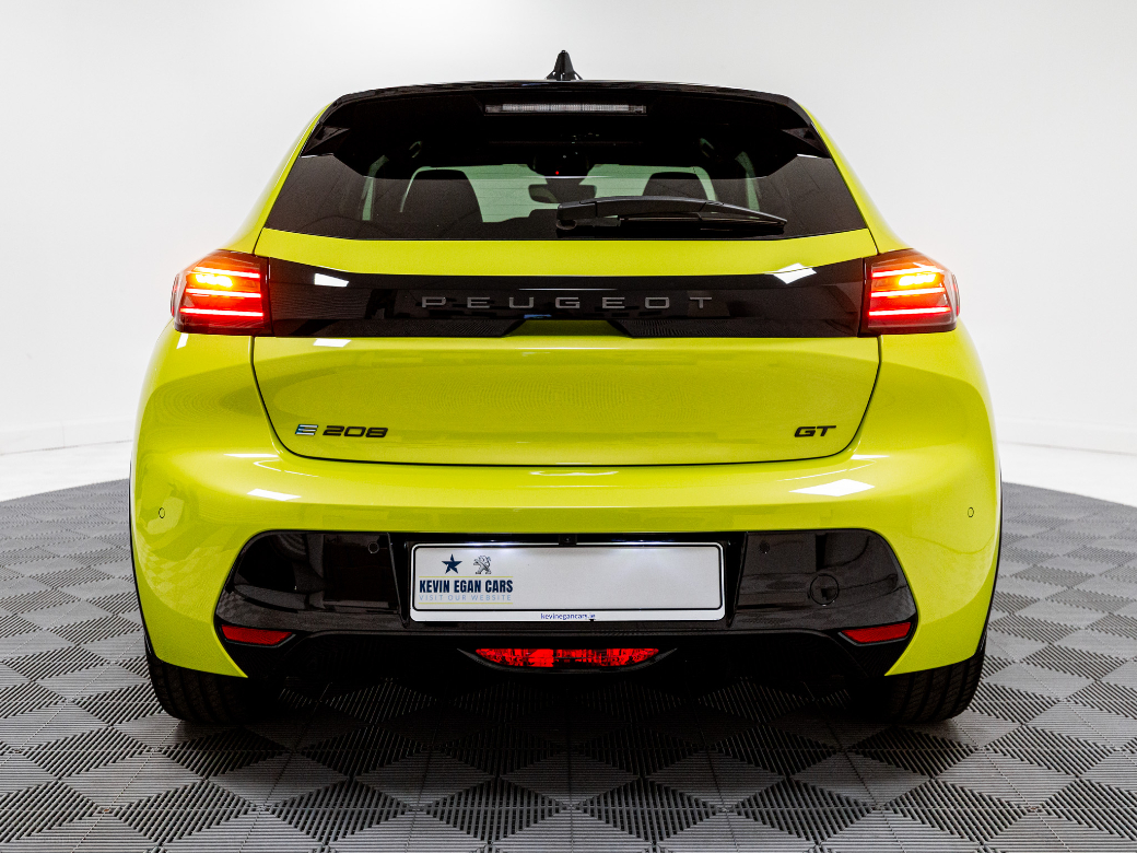 2025 Peugeot 208