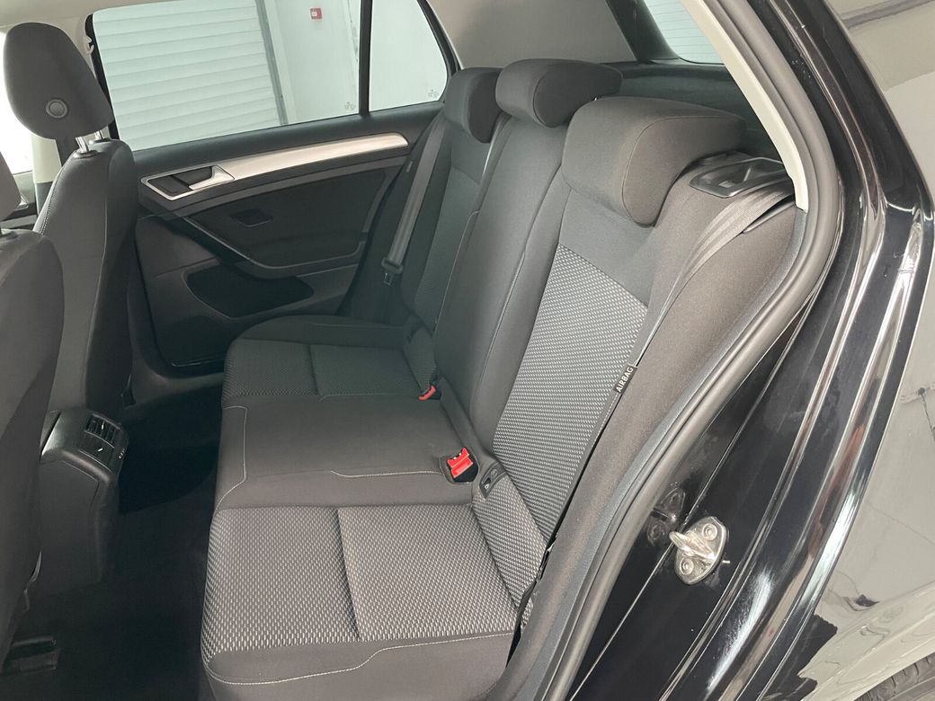 2018 Volkswagen Golf