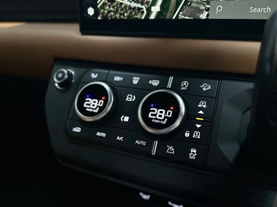 2023 Land Rover Defender