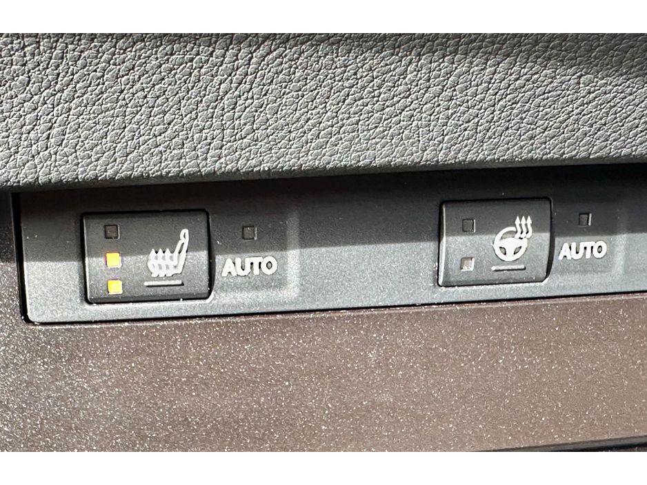 2023 Lexus ES 300h