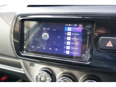 2016 Toyota Vitz