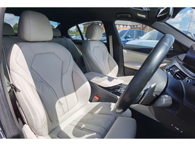 2022 BMW 5 Series