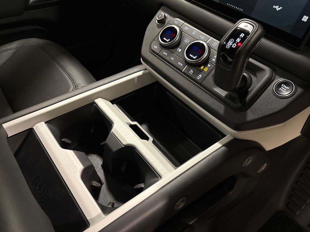 2025 Land Rover Defender