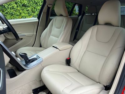 2016 Volvo V60