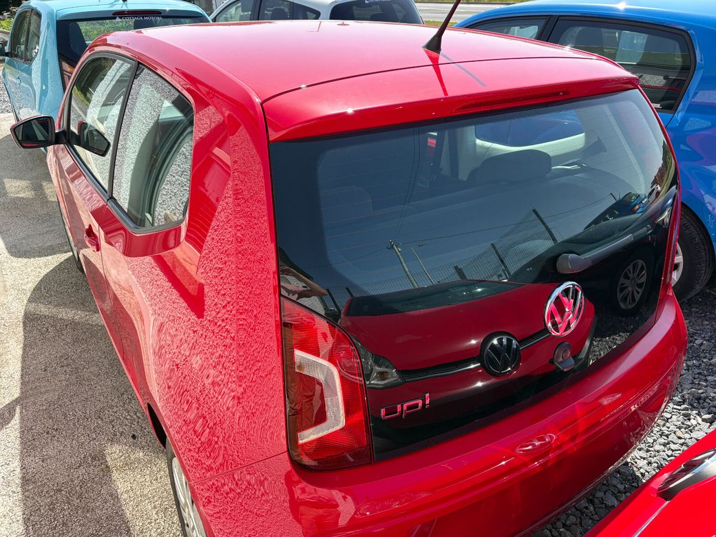 2015 Volkswagen up!
