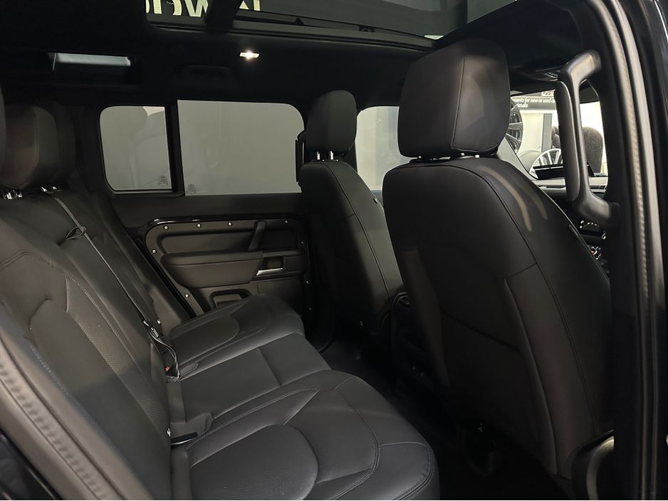 2025 Land Rover Defender