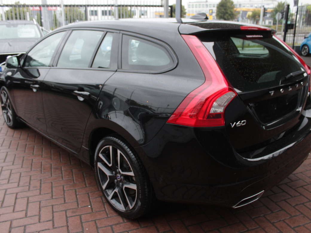 2017 Volvo V60