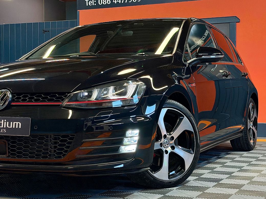 2016 Volkswagen Golf