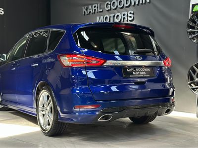 2017 Ford S-Max