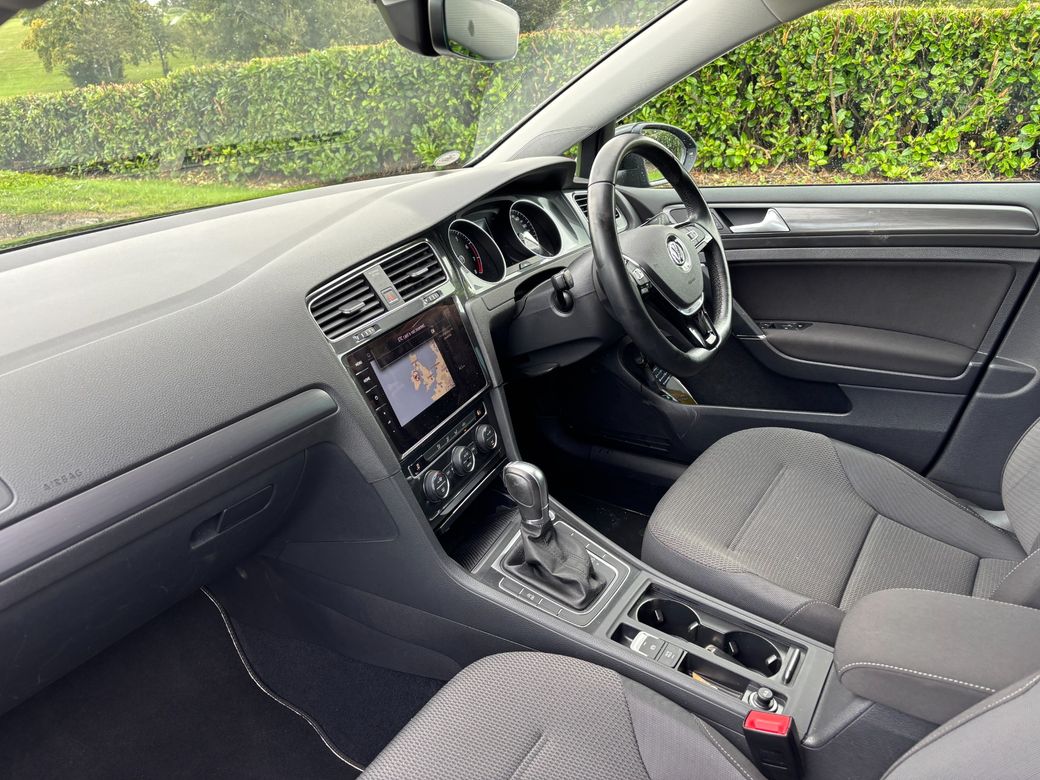 2017 Volkswagen Golf