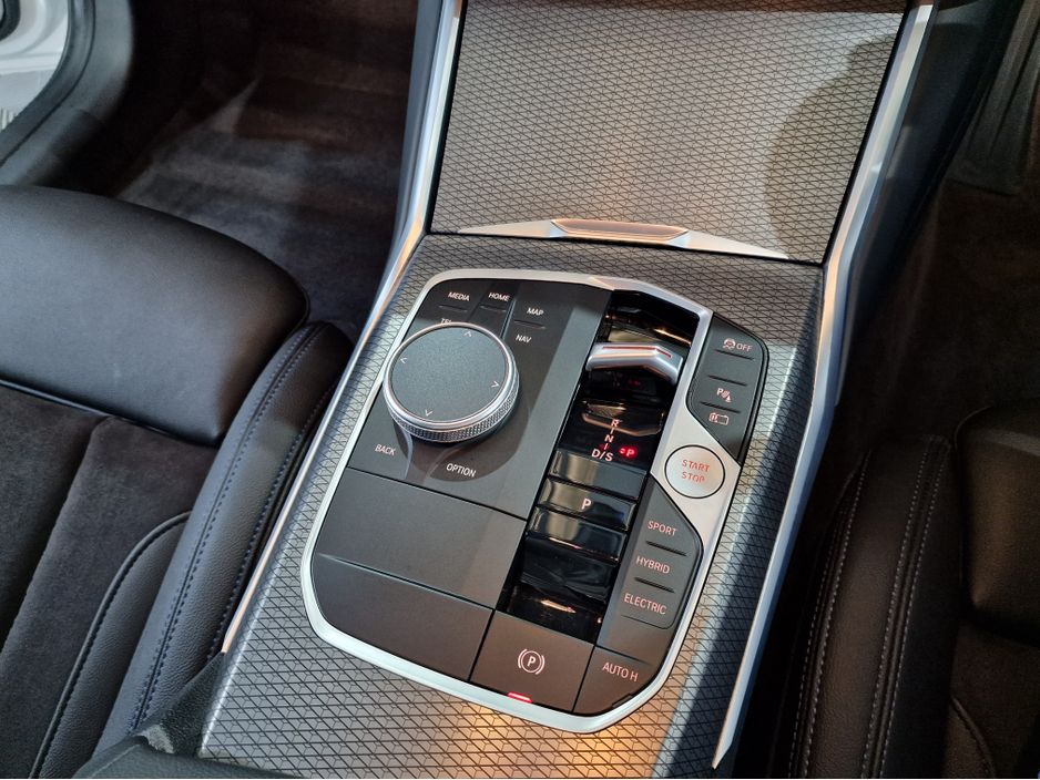 2022 BMW 3 Series