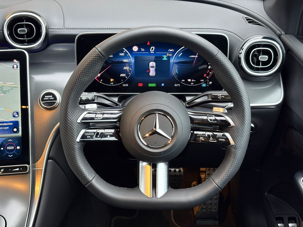 2025 Mercedes-Benz GLC Class