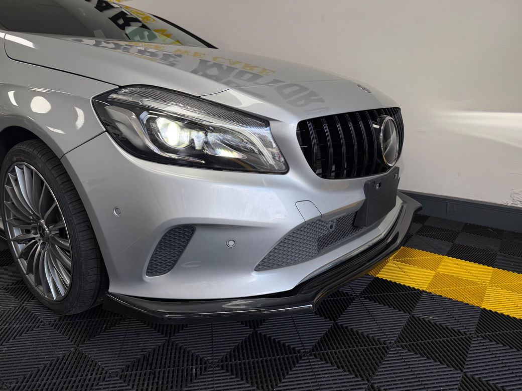 2017 Mercedes-Benz A 180