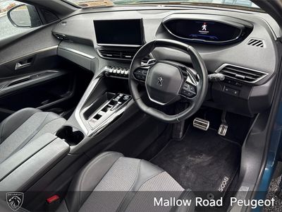 2023 Peugeot 5008