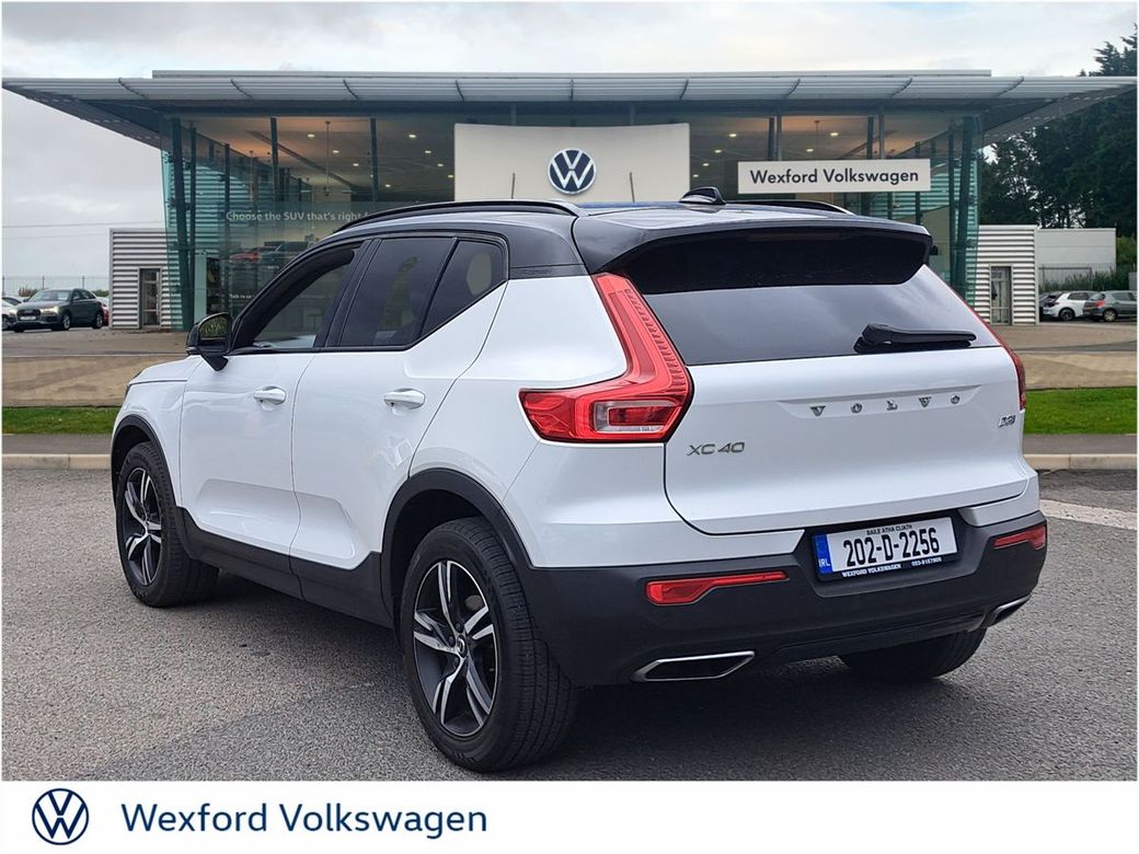 2020 Volvo XC40