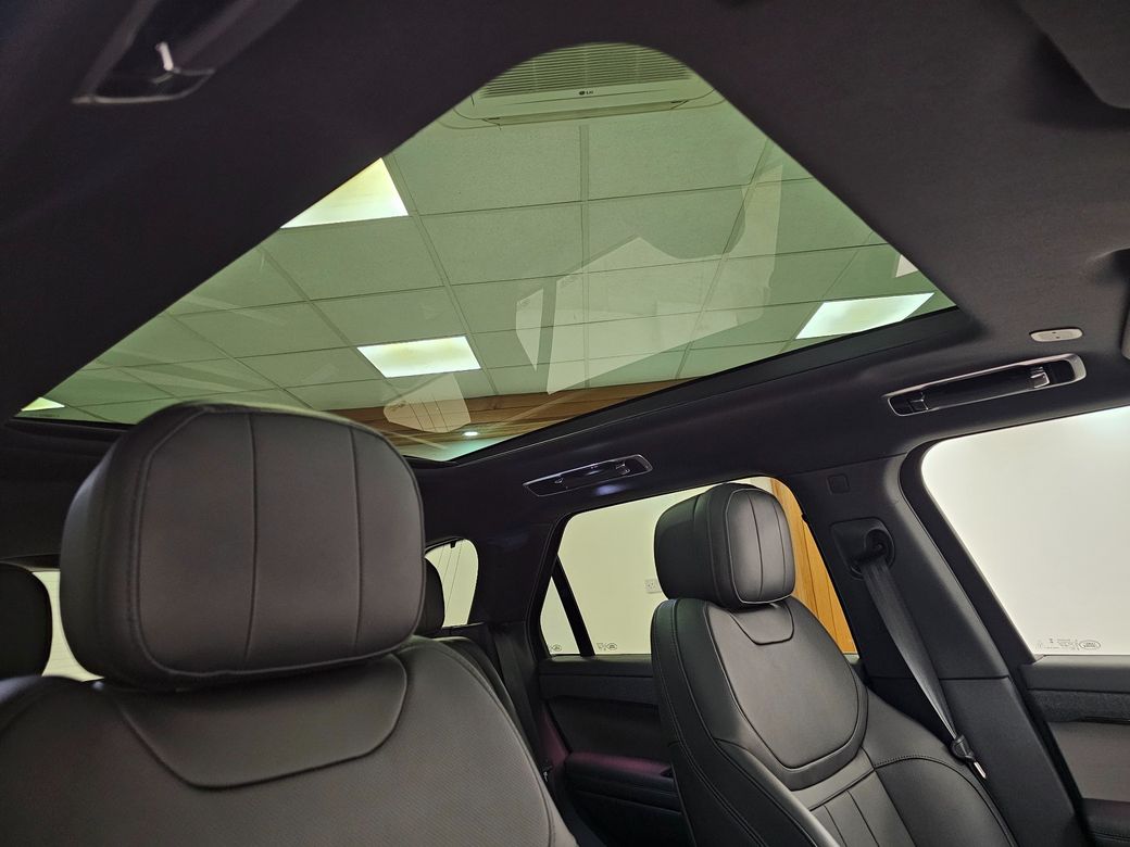 2026 Land Rover Range Rover Sport