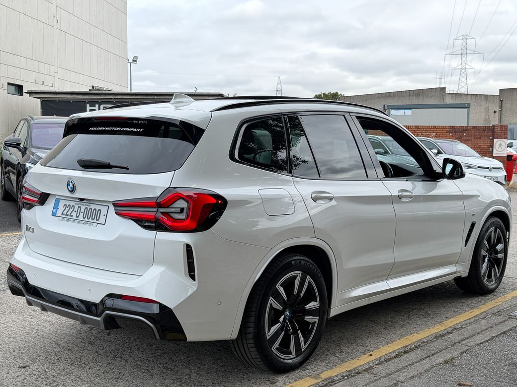 2022 BMW iX3