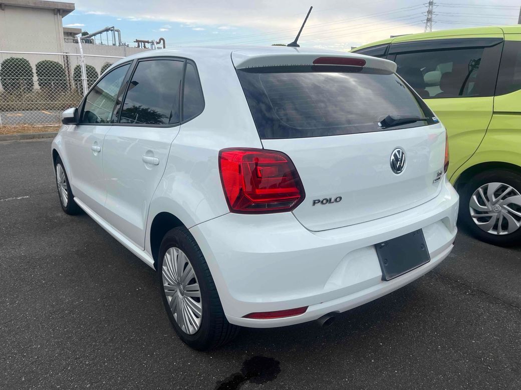 2017 Volkswagen Polo