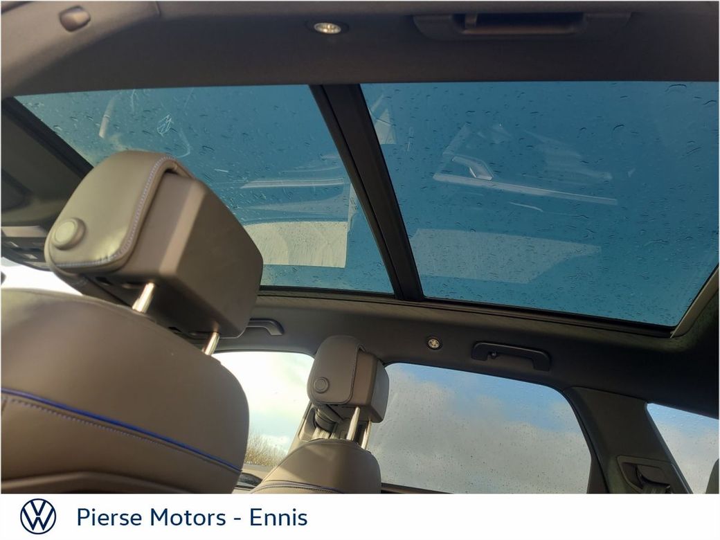 2025 Volkswagen Touareg